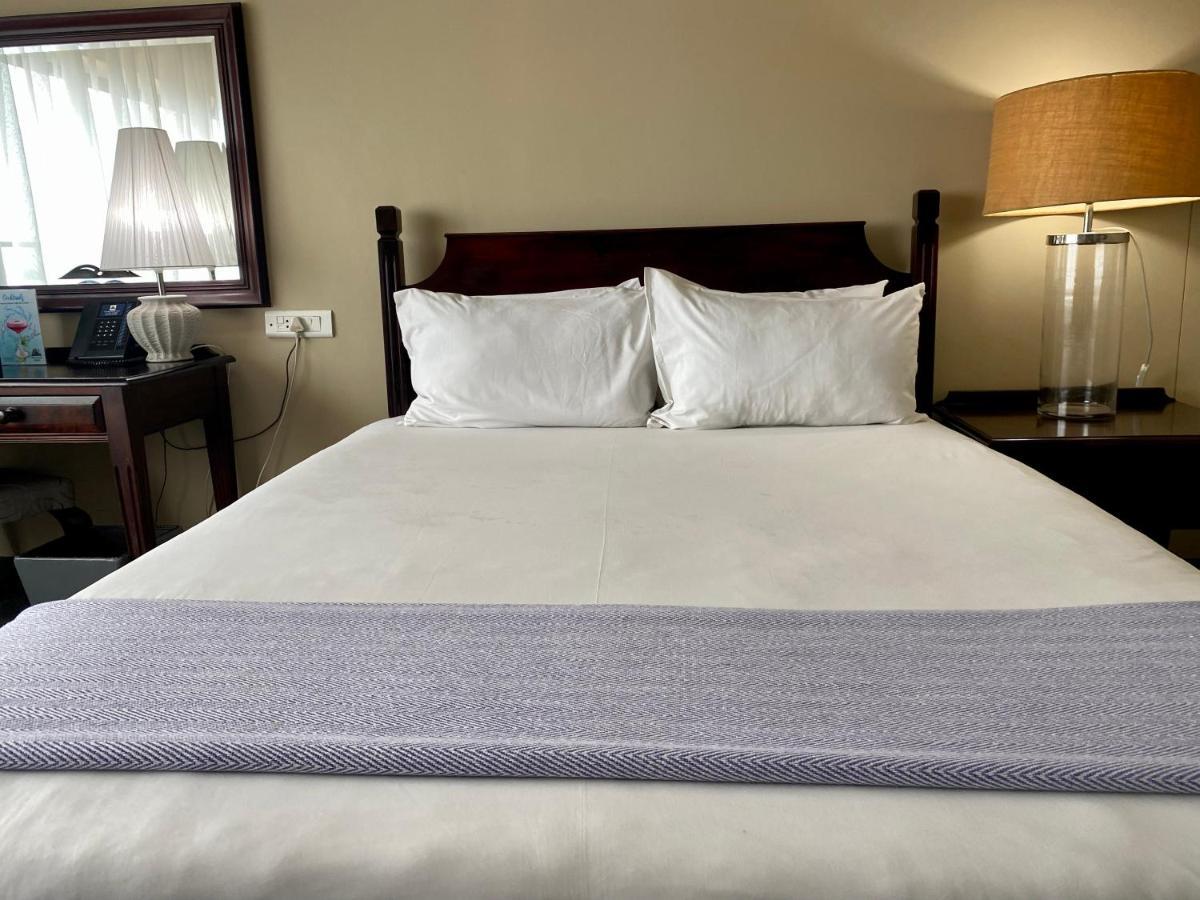 The Royal Hotel By Coastlands Hotels & Resorts Дърбан Екстериор снимка